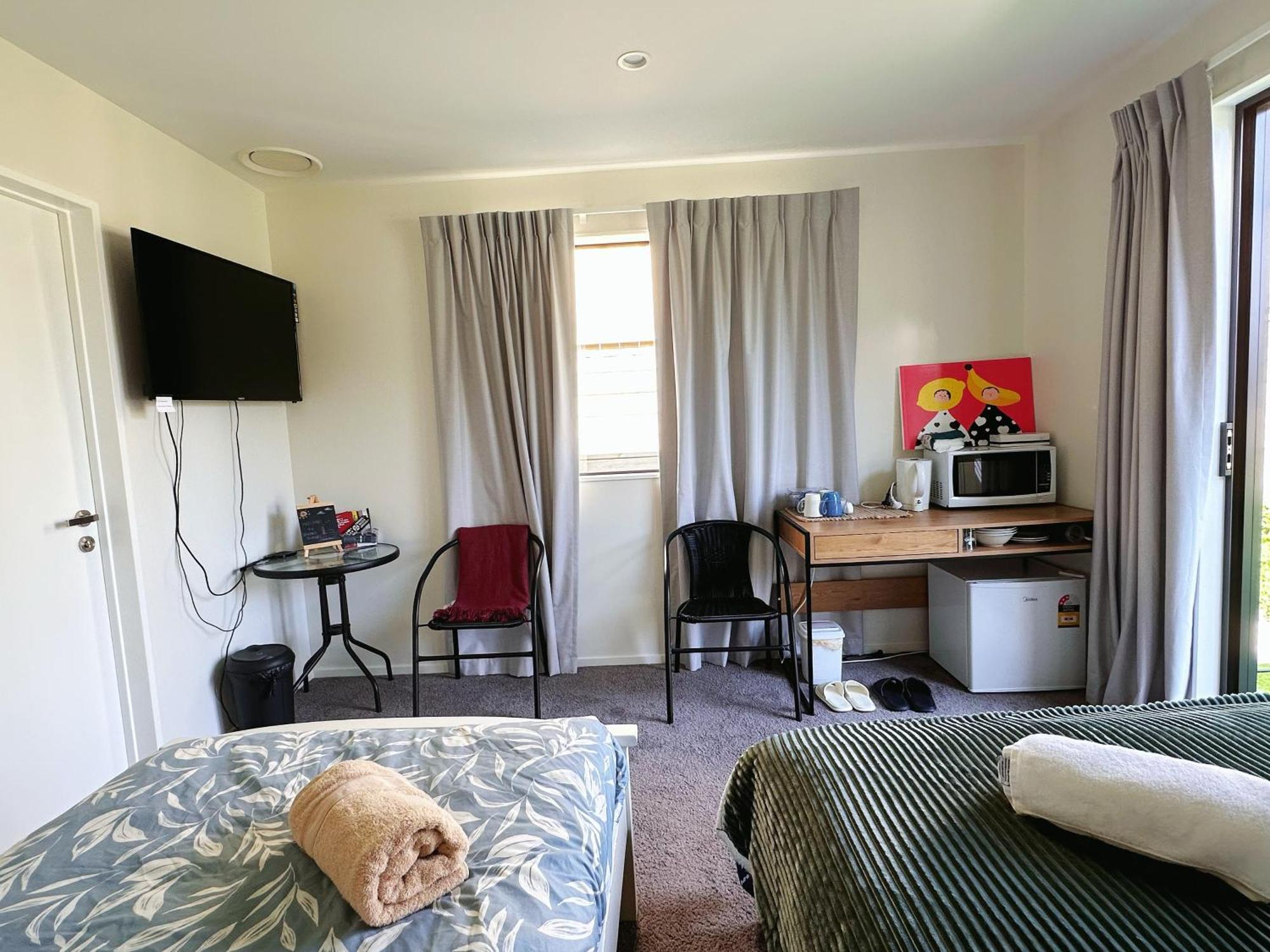 Hanleys Private Room Near Airport 弗兰克顿 外观 照片